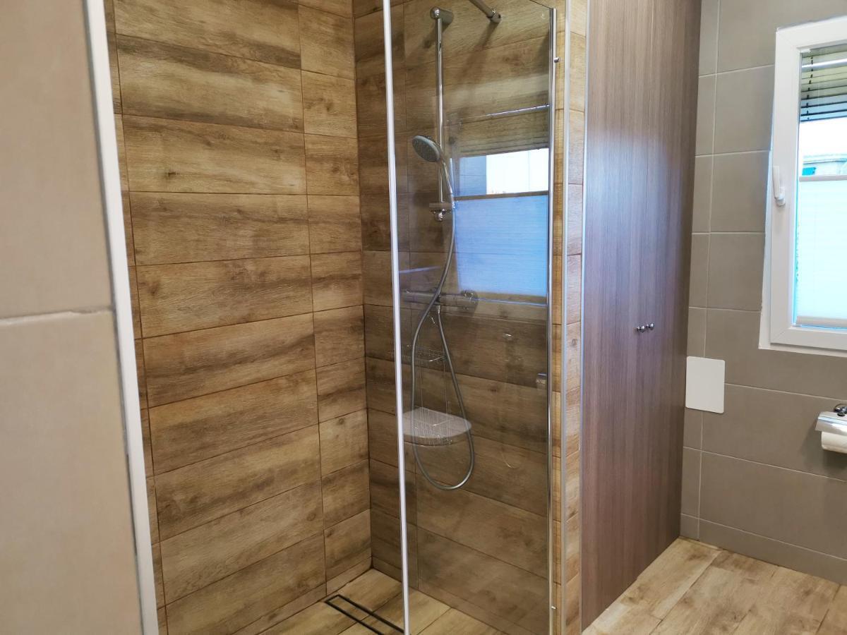 Sunnyspainholidays Apartments Málaga Eksteriør billede